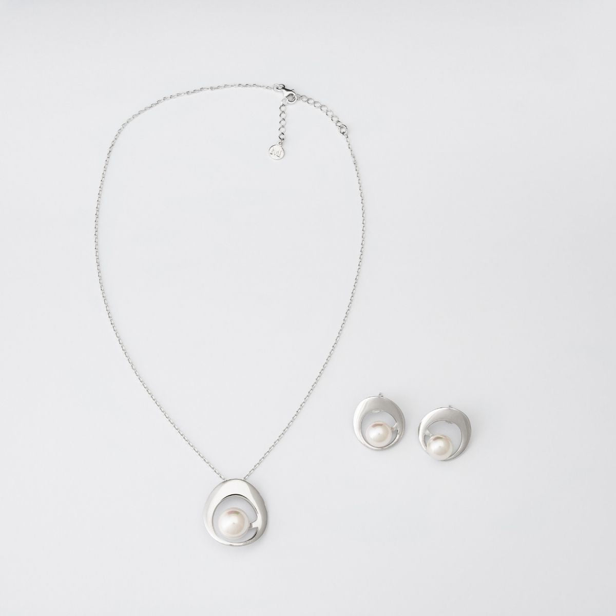Vilija - Petra sidabrinis vėrinys su 12mm perlais