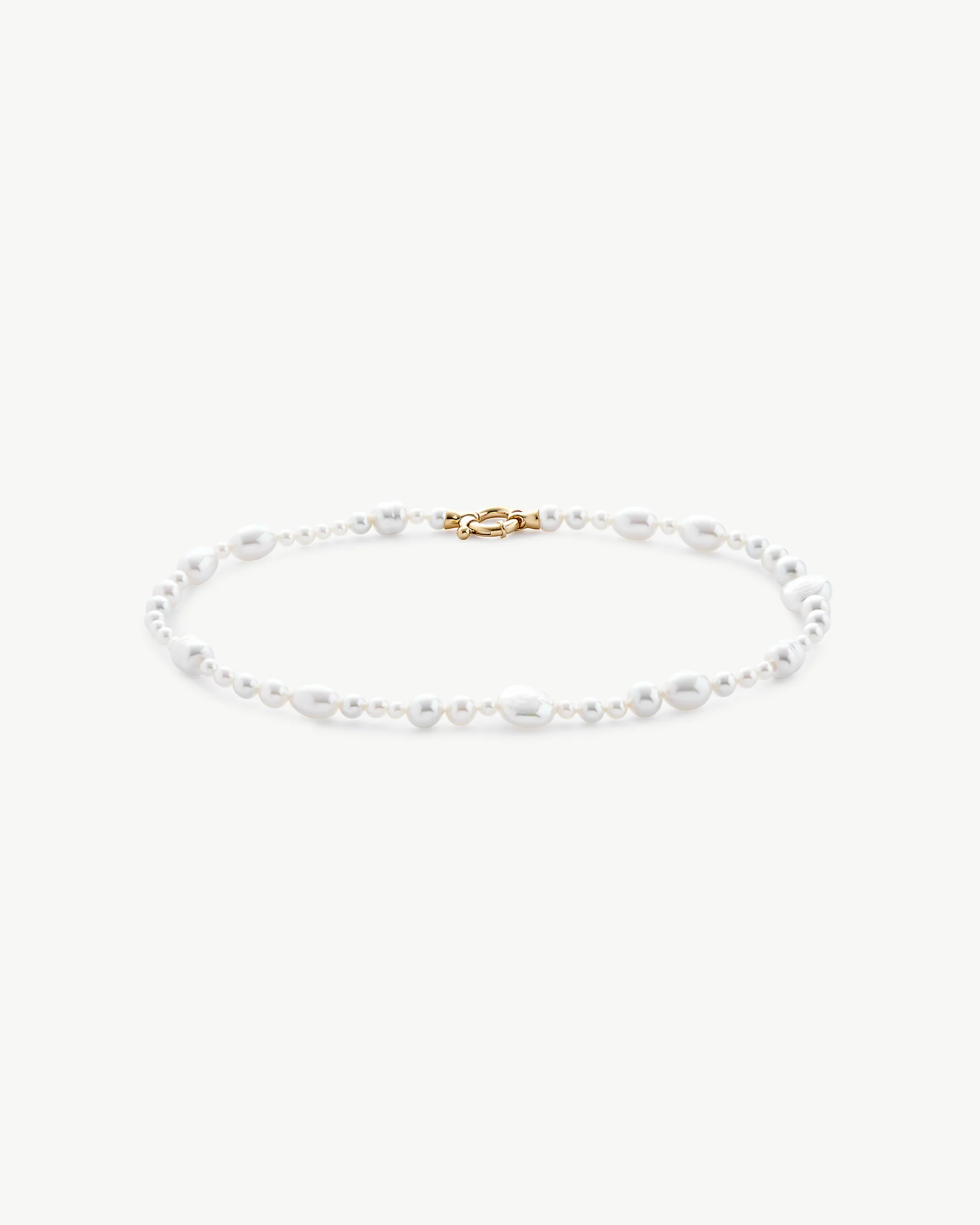 Alma - Wild Pearls auksinis vėrinys su 4-12mm perlu
